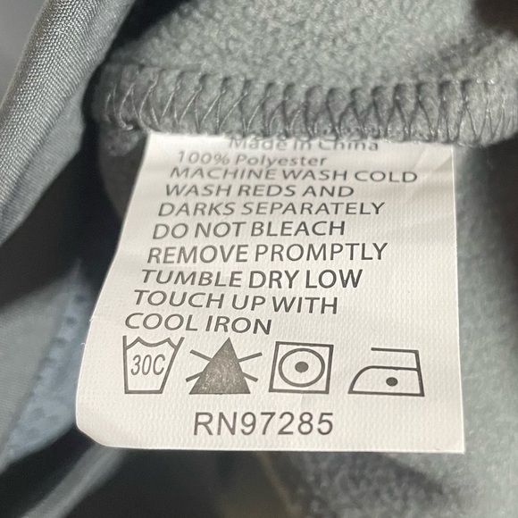 Reckitt Athletic Gray Vest Sz Small - Picture 3 of 4